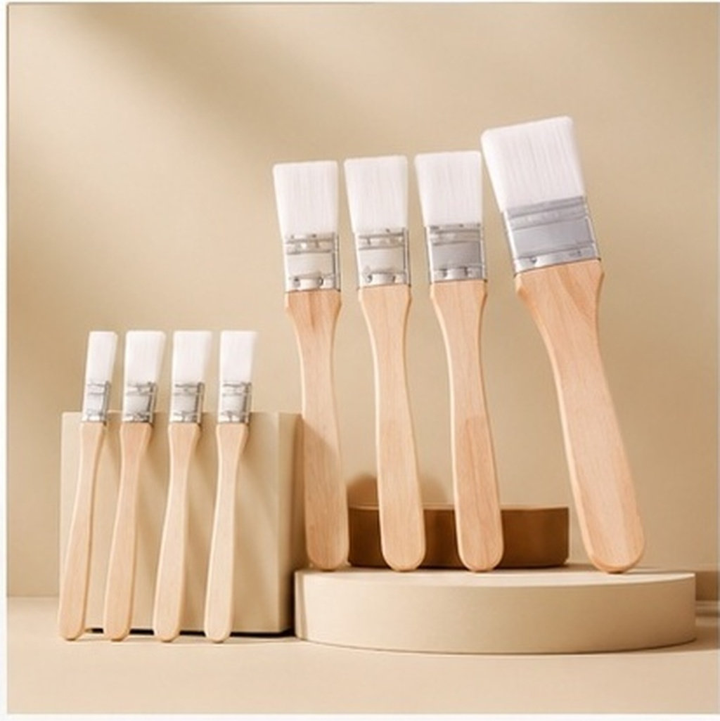 Detailing Brush Set - 18 pincéis de pintura para parede